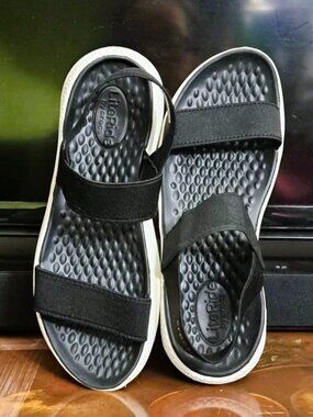Authentic Crocs LiteRide™ Stretch Slingback Sandals – Black/White Like New
